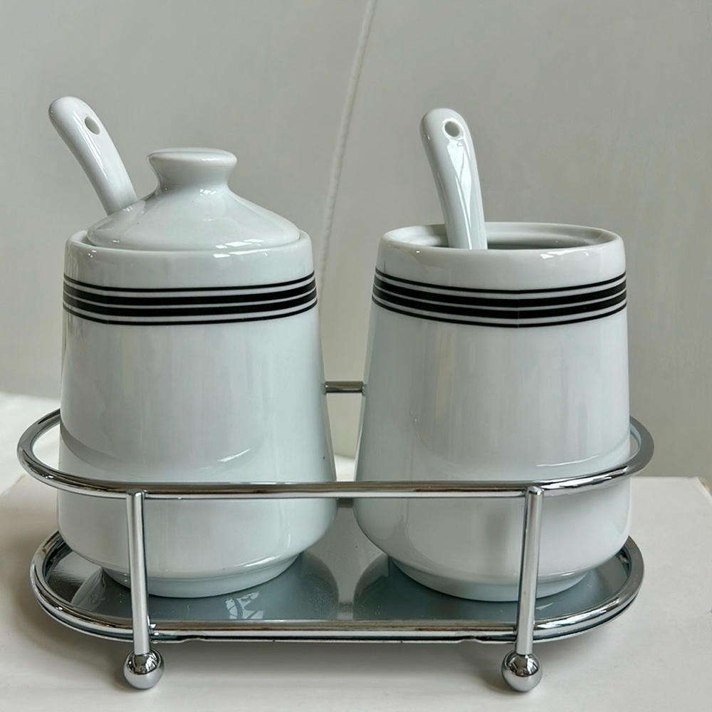 Pottery Barn Cafe With Caddy